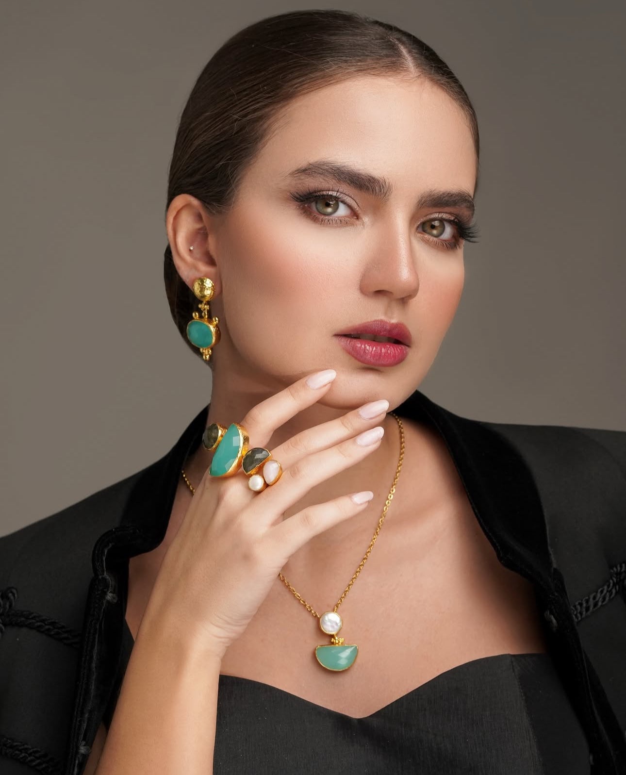 Anna Necklace