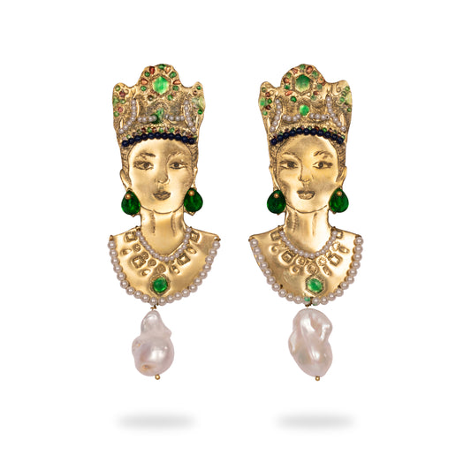 Queen Earrings