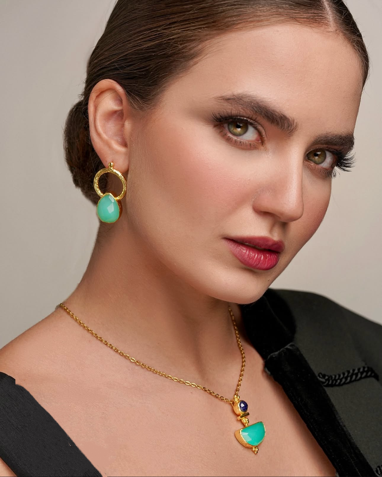 Mia Earrings